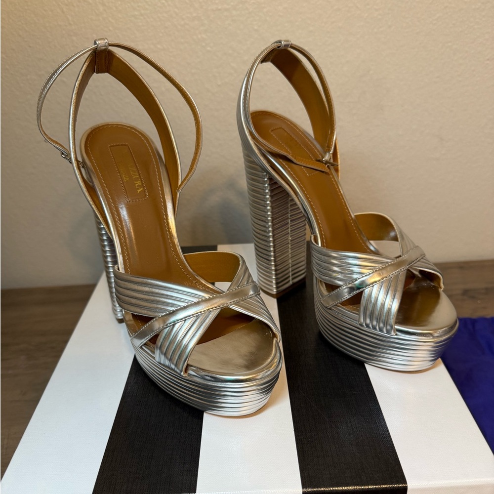 Aquazzura Sundance Plateau, Silver, Size 36 1/2